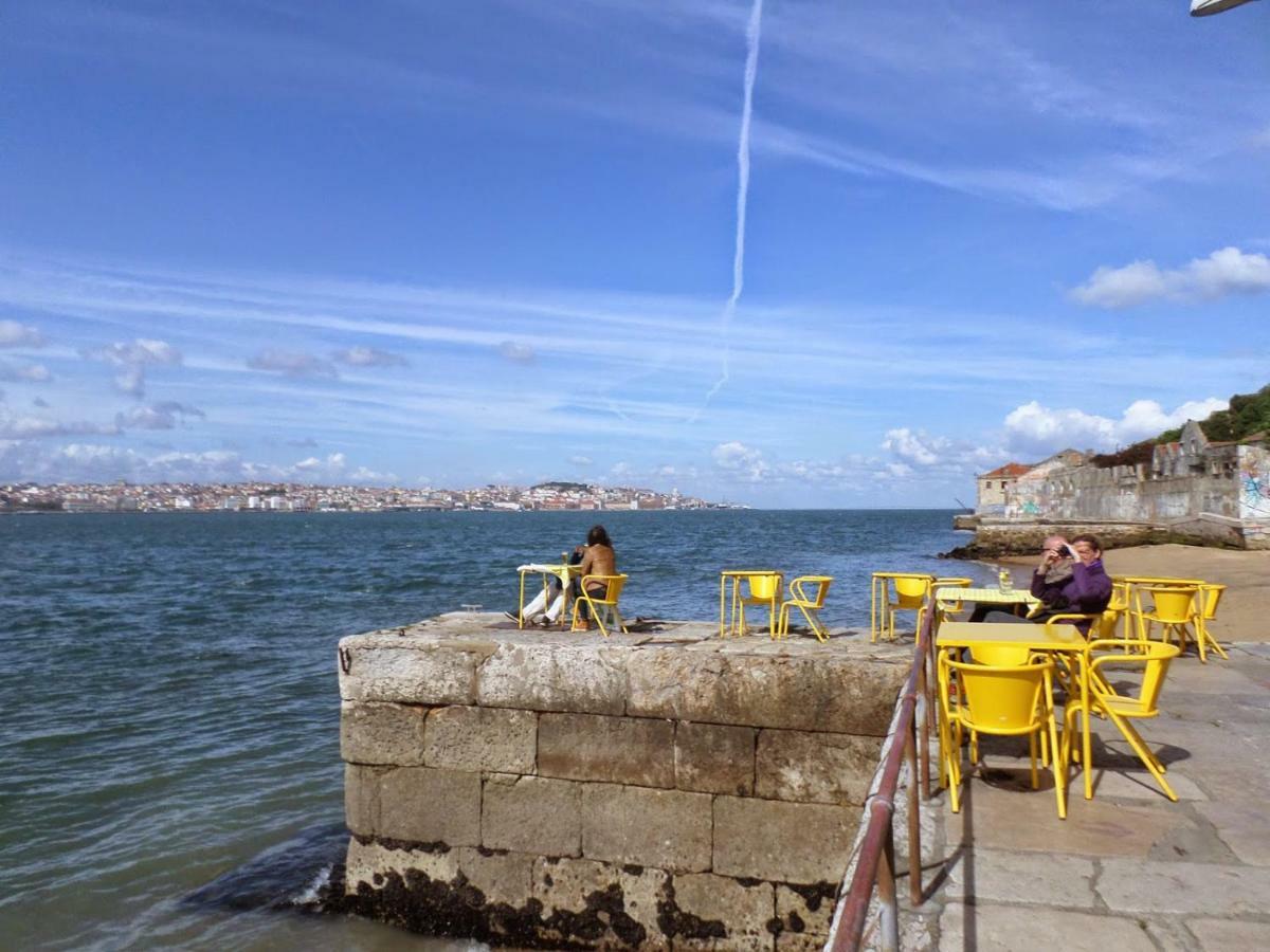 Apartamento Tejo Cacilhas Εξωτερικό φωτογραφία