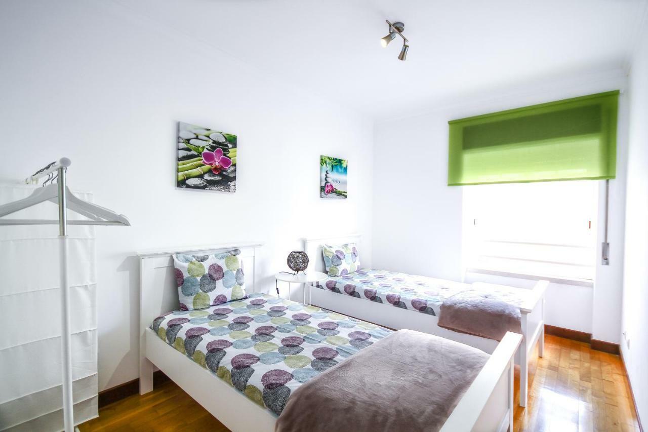 Apartamento Tejo Cacilhas Εξωτερικό φωτογραφία