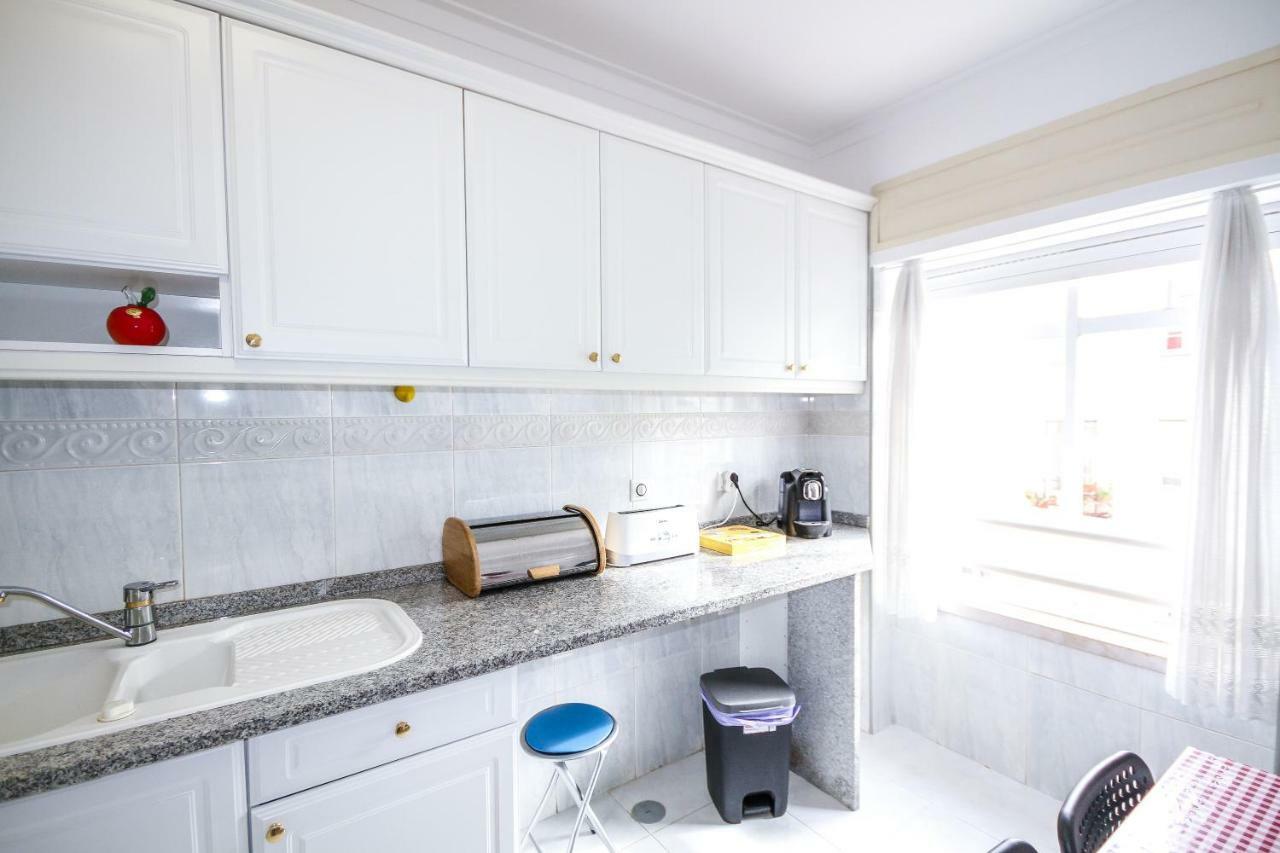 Apartamento Tejo Cacilhas Εξωτερικό φωτογραφία