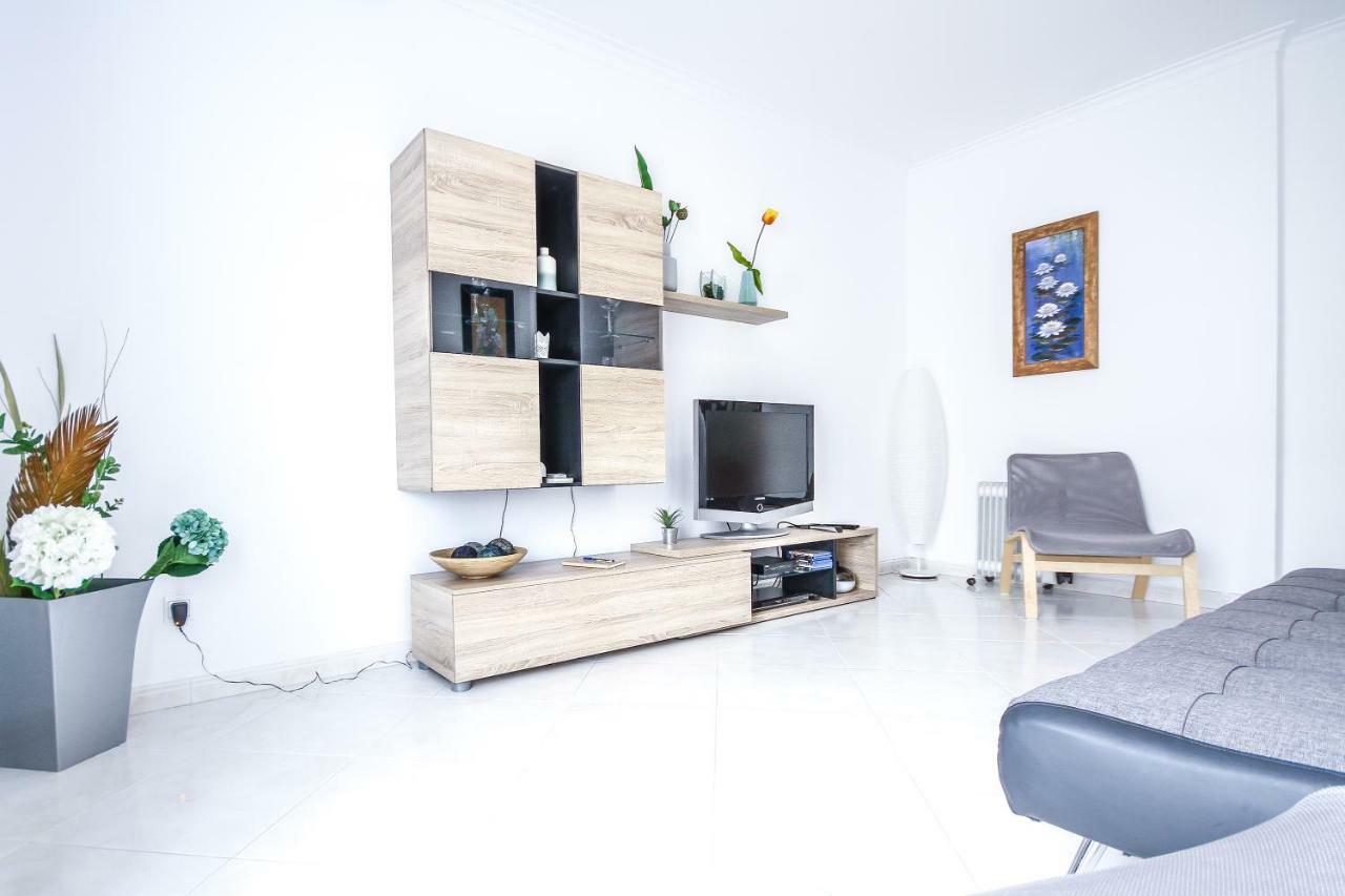 Apartamento Tejo Cacilhas Εξωτερικό φωτογραφία
