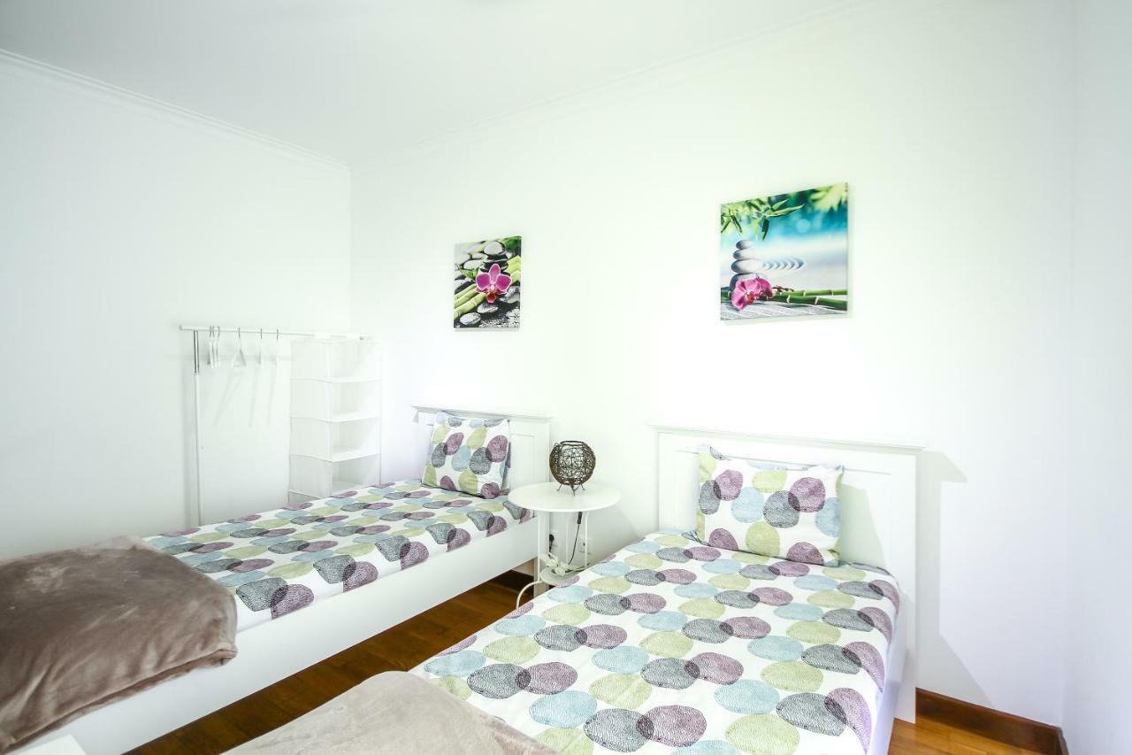 Apartamento Tejo Cacilhas Εξωτερικό φωτογραφία
