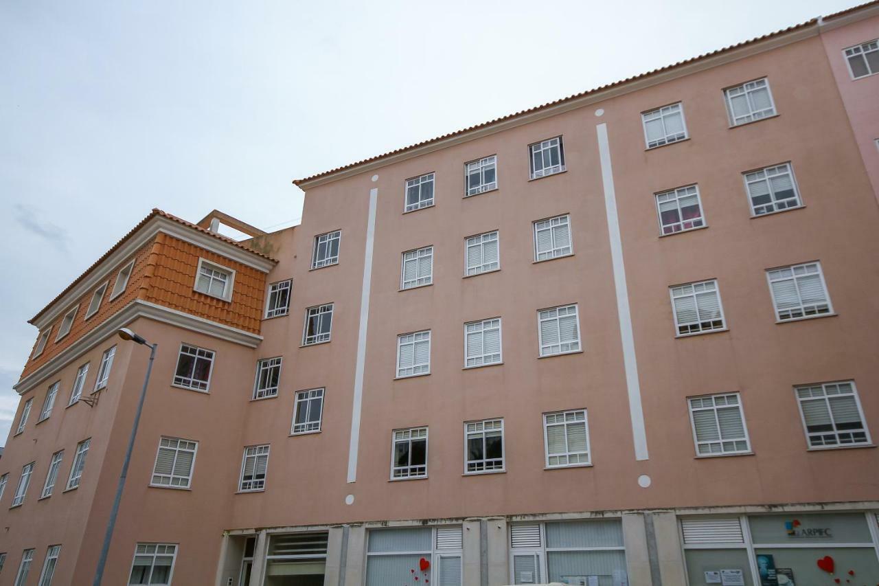Apartamento Tejo Cacilhas Εξωτερικό φωτογραφία